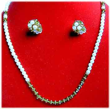 Perlenkette green crystal