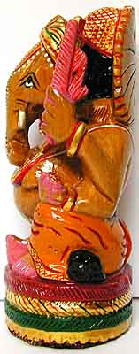 Ganesh, handgeschnitzt und bemalt, Holz