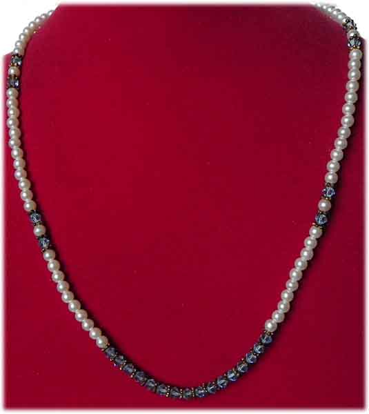 Perlenkette blue crystal
